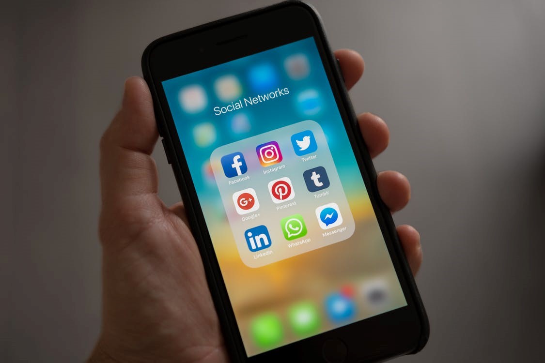 Social Media Matters 101: How Can Small Businesses Take Help From Social Media?
