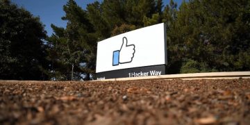 Facebook Becomes 5th US Company To Hit The $1tr Market Cap Milestone