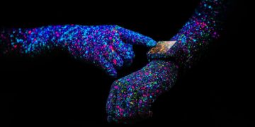 New Report Indicates That Apple, Fitbit Smart Watches And Other Wearable’s Can Detect COVID-19 Long Term Effects