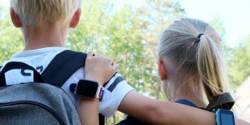 4-Year Old Girl’s Smartwatch Explodes On The Wrist As She Suffers Third-Degree Burn