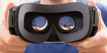 Eye Tracking Virtual Reality Technology Developed To Make MRI Cooler For Kids