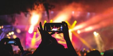 How Has Technology Changed The Way We Attend Music Festivals?