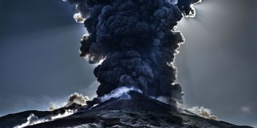 ‘Minor Volcanic Eruptions Could “Cascade” Into Global Catastrophe’, Experts Warn