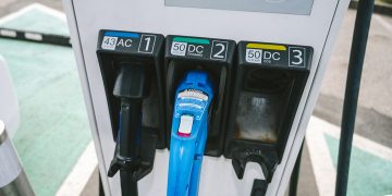 DC Chargers To Disrupt Electric Vehicles And Mining Sectors