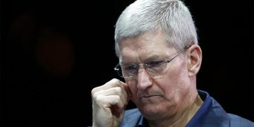 Tim Cook Worried About Apple Devices Used for ‘Endless Scrolling’