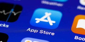Apple Users Can Now Report App Store Scams