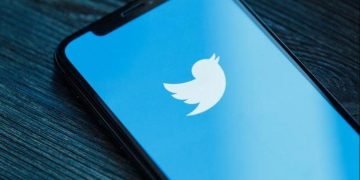 Twitter For iOS Readying Reactions, Downvotes, And Sorted Replies