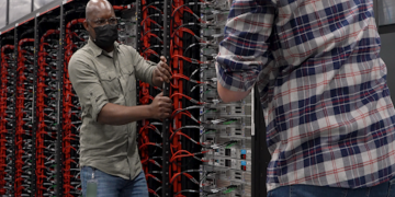 Oracle Penetrates Africa With The Opening Of Its First African Data Centre