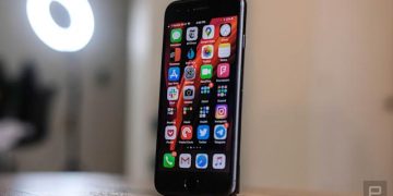 Apple Will Reportedly Unveil An iPhone SE With 5G This Spring