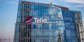 The Impact of Yellow Card’s Grant on Nigerian Women and the Blockchain Industry