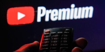 YouTube Is Experimenting A New feature Called Pinch-To-Zoom