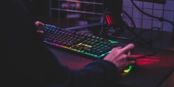 The Evolution of Online Gaming