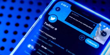 The Next Version On Twitter App Updates Will Feature Voice & Video Calls