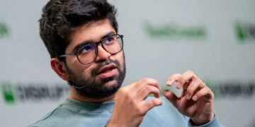 Perplexity CEO Reports 780M Monthly Queries