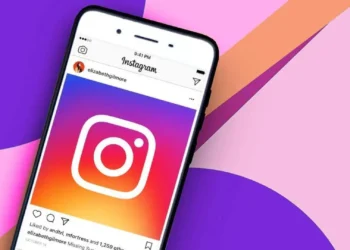 Instagram Tests a Feature That Allows Reposts
