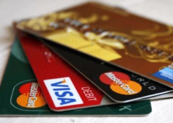 Banks, Fintechs Disagree on Resuming International Naira Card Use