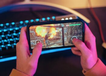 The Business of Play: Unpacking the Market Dynamics Behind ‘Phone Wala Game’ Success and the Journey from ‘Download APK’ to a Top-Tier Mobile Experience