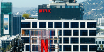 Netflix Exceeds 325 Million Users