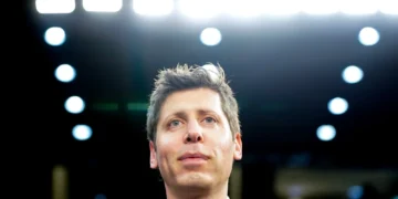 OpenAI’s Altman Meets Middle East Investors for $50B Funding Push