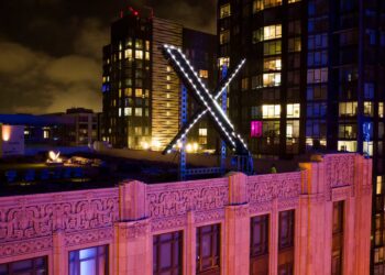 X Hit By Another Brief Outage