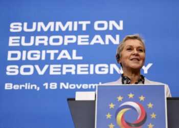 France Signals Possible VPN Restrictions Amid Under-15 Social Media Ban