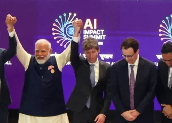 Altman and Amodei Share Awkward Moment at India AI Summit