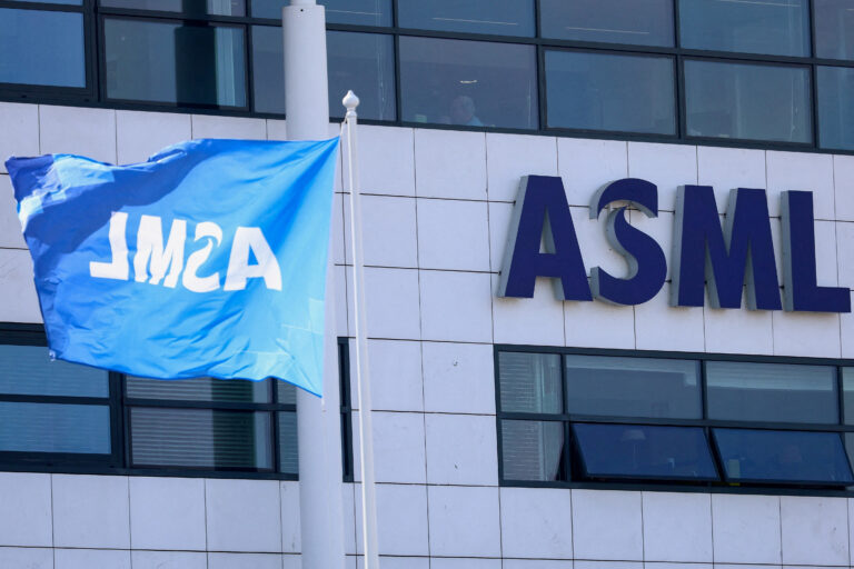 ASML Raises Its 2026 Outlook Again As AI Chip Demand Keeps Surging