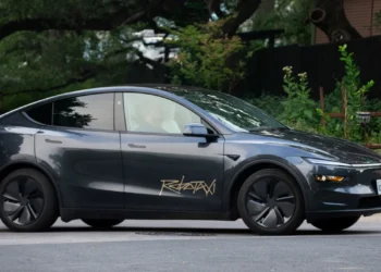 Tesla Robotaxis Appear Fully Driverless In Austin