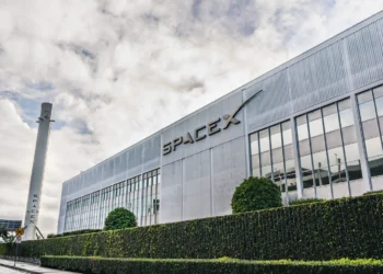 SpaceX Wins $946M NASA Deal For Three More Crew Flights